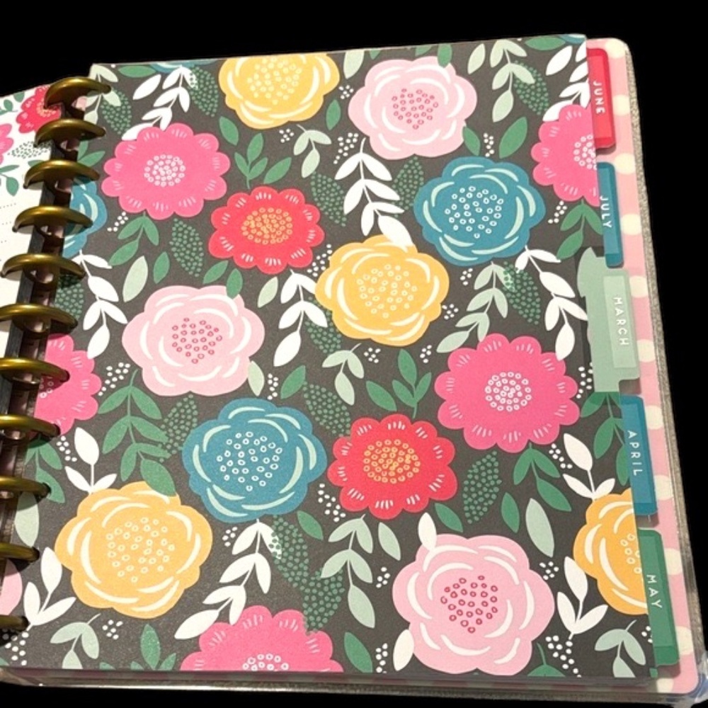 NWOT-The Happy Planner Create 365 Gray Cover - Picture 2 of 12